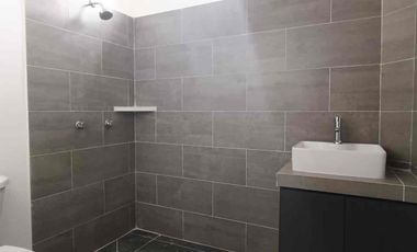 Casa en venta con recámara en planta baja equipada col plan de ayala