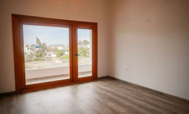 Vendo lujosa casa Cotacachi 180m2