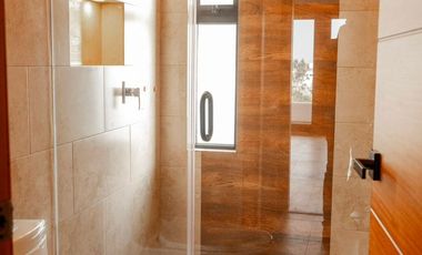 Vendo lujosa casa Cotacachi 180m2