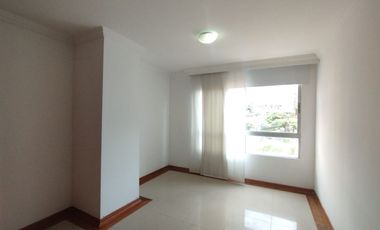 Apartamento en arriendo muy bien ubicado de facil acceso en Pinares