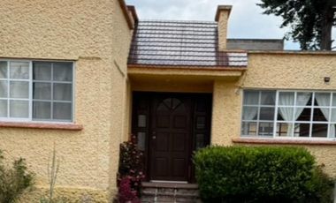 CASA  EN VENTA EN COLONIA LA MERCED, JILOTEPEC MÉXICO.