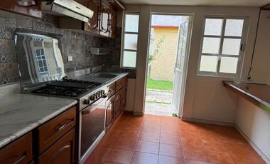 CASA  EN VENTA EN COLONIA LA MERCED, JILOTEPEC MÉXICO.