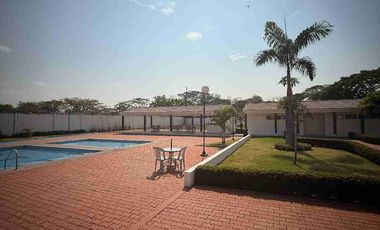 Vendo Casa de estreno en Urb. San Antonio vía Samborondon