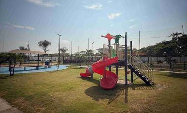 Vendo Casa de estreno en Urb. San Antonio vía Samborondon