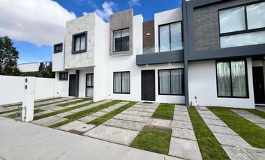 Casa en Venta en Residencial Punta Telma, San Juan del Río, Querétaro