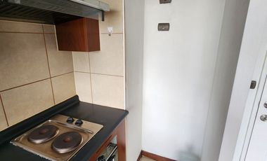 DEPTO 1 HABITACION 1 BAÑO / METRO SANTA ANA