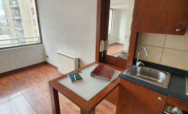 DEPTO 1 HABITACION 1 BAÑO / METRO SANTA ANA