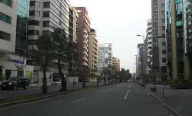 LOCAL COMERCIAL UBICADO EN EL SEGUNDO PISO / ROOFTOOP