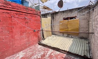 Casa a la Venta en Tulyehualco Canal de Garay, Iztapalapa, CDMX