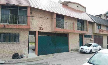 EJECUTIVOS DPTO. AMUEBLADO SERVICIOS INCLUIDOS ZONA RESIDENCIAL 1 PERSONA