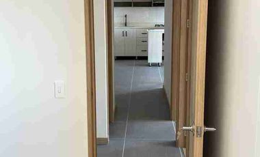 SE ARRIENDA APARTAMENTO EN URBANIZACIÓN RIOVIVO