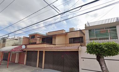 Casa en Venta en Jardin Balbuena, Venustiano Carranza.
