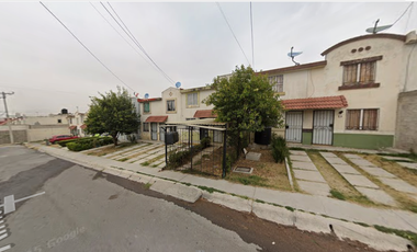 CASA EN CALLE ALMERIA, URBI VILLA DEL REY, ESTADO DE MÉXICO ¡NO CRÉDITOS!