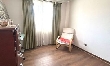 VENTA HERMOSA CASA CONDOMINIO PEÑAFLOR