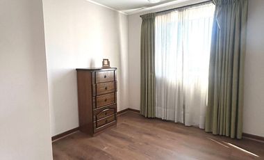 VENTA HERMOSA CASA CONDOMINIO PEÑAFLOR