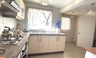 VENTA HERMOSA CASA CONDOMINIO PEÑAFLOR