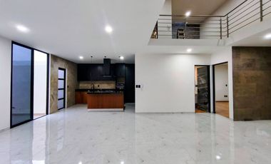 EXCLUSIVA en Rancho Santa Mónica