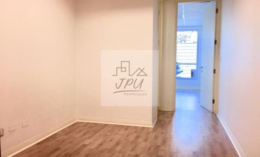 Inversión Recepción + Privado + Baño + Bodega Metro Colón