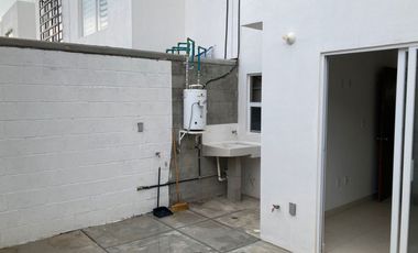 CASA EN RENTA CORDILLERA LEON, GTO. A SOLO 10 MINUTOS DEL PARQUE METROPOLITANO.