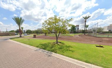 Inversión Segura y Rentable en Bienes Raíces, Casa en Sendero de las Fuentes, Residencial, Aguascalientes.