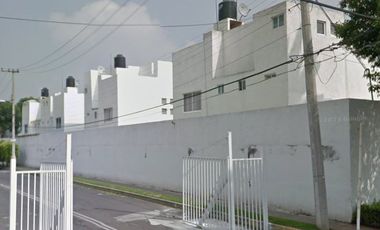 Casa en condominio a la venta, Col. Lomas Estrella, Iztapalapa.