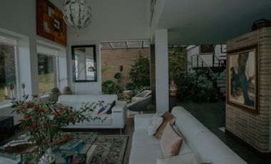 🏡 Venta de Casa en Condominio – La Calera