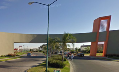 HERMOSA CASA RESIDENCIAL CAMPO REAL ZAPOPAN !!!
