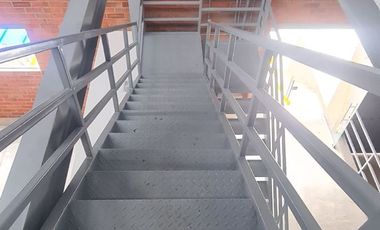 VENTA BODEGA AREA 675 M2 ARROYOHONDO