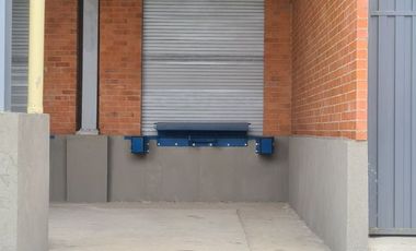 VENTA BODEGA AREA 675 M2 ARROYOHONDO