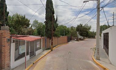 CASA EN VENTA TRATO DIRECTO CON EL BANCO NO SE ACEPTAN CREDITOS