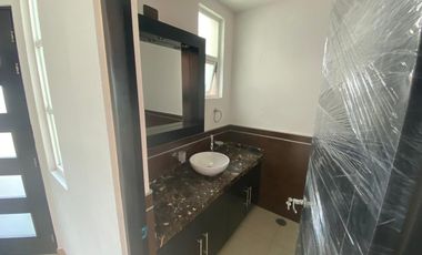 CASA EN VENTA EN CONDOMINIO EN METEPEC CERCA DEL TREN EL INSURGENTE Y  AVE. TECONOLOGICO