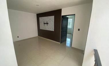 CASA EN VENTA EN CONDOMINIO EN METEPEC CERCA DEL TREN EL INSURGENTE Y  AVE. TECONOLOGICO