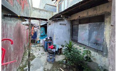 Rumah Belakang Hotel Mega Jl. Kusnan Cirebon