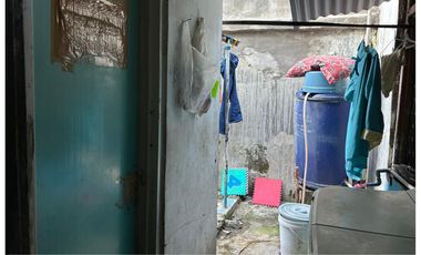 Rumah Belakang Hotel Mega Jl. Kusnan Cirebon