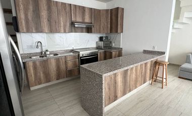 RENTA DE CASA EN COTO AVELLANO VALLE IMPERIAL ZAPOPAN JAL.