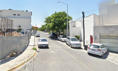 Hermosa casa ubicada en Sierra Sagra , Villa Montaña 1er Sector, 66235 San Pedro Garza García, N.L.