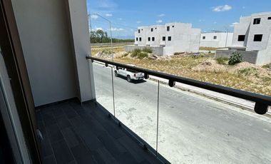 CASA EN VENTA EN RINCONADA COLONIAL