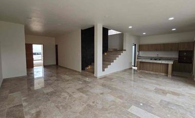 Casa en venta Frac Be Arenal terreno 10x20 con Roof