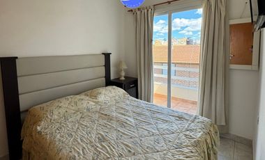 VENDO DEPARTAMENTO. 2 HABITACIONES. 5TA BAJADA. LAS GRUTAS A MTS DEL MAR.