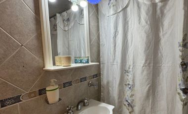 VENDO DEPARTAMENTO. 2 HABITACIONES. 5TA BAJADA. LAS GRUTAS A MTS DEL MAR.