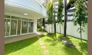 Mandaluyong City House for Sale!