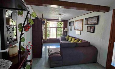 Casa de 3 pisos en venta, muy cerca de la UAEH, al oriente de la ciudad de Pachuca, en Mineral de la Reforma, Hidalgo.