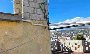 Casa de 3 pisos en venta, muy cerca de la UAEH, al oriente de la ciudad de Pachuca, en Mineral de la Reforma, Hidalgo.
