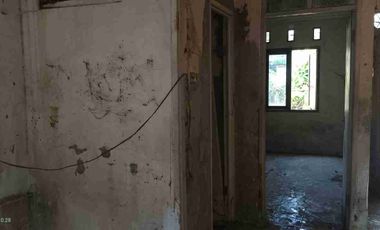 RUMAH BAHAN PERLU RENOVASI BEKASI TIMUR REGENSI