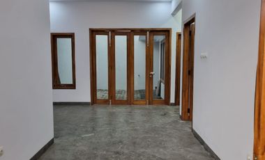 RUMAH ETNIK JAWA MODERN LOKASI STRATEGIS DI MAGELANG