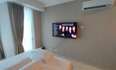 Apartment Studio Harco Sky Residence Fully Furnished Near Pancoran TV 55 INCH