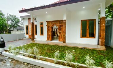 RUMAH SEMI ETNIK LOKASI PPREMIUM KAWASAN WISATA BOROBUDUR MAGELANG