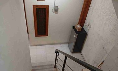 Di jual kosan jatingaor