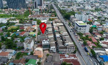 Urgent Sale! Prime Land in Soi Wong Sawang 21 Excellent value and location! This 50 sq. wah plot is zoned for high-density residential use
