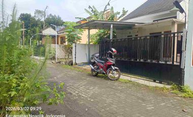 dikontrak kan untuk muslim. 4kilo timur UII